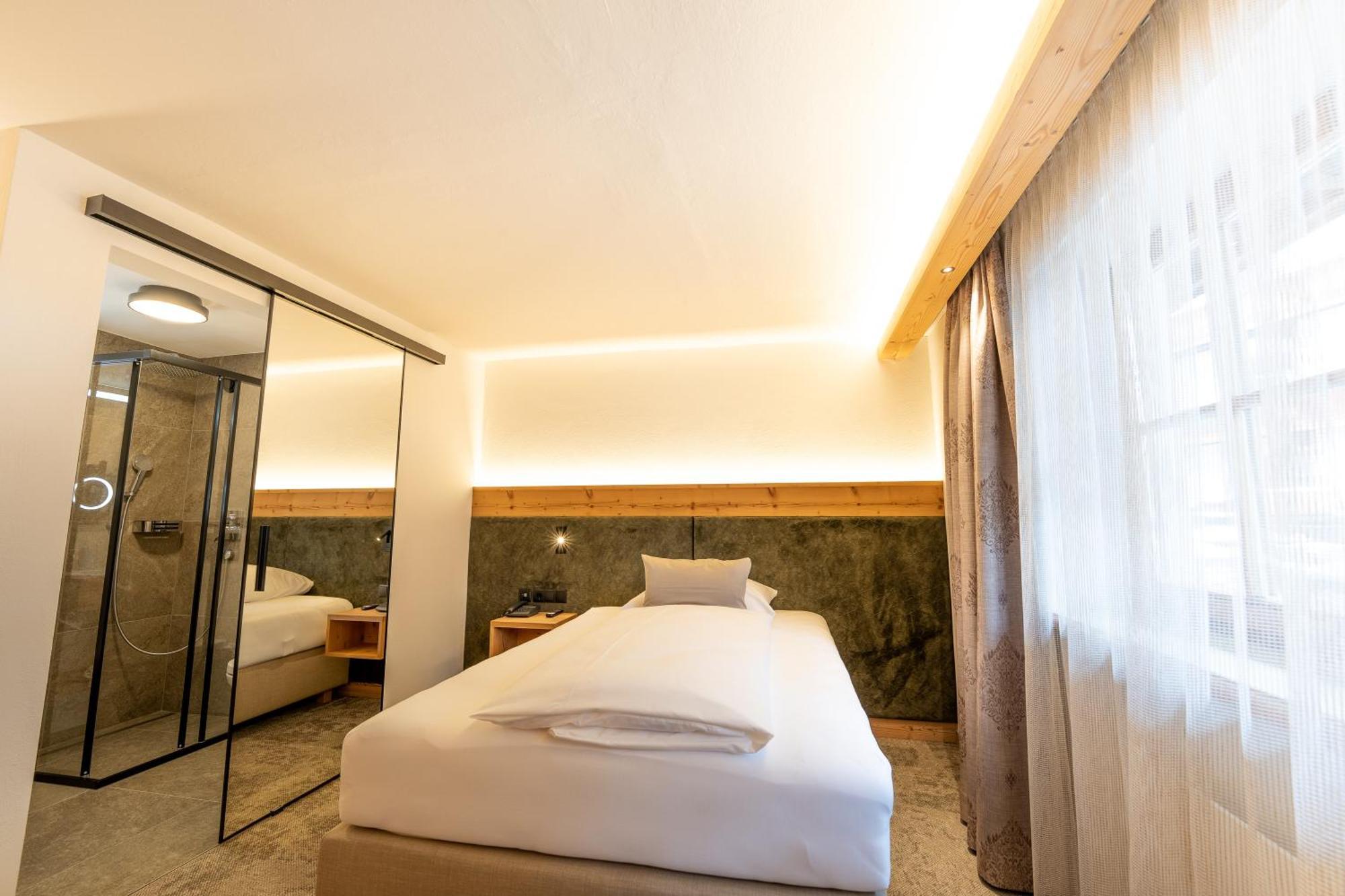 Alpenhotel Kramerwirt Mayrhofen Bilik gambar